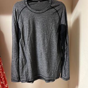 Men’s lululemon long sleeve
